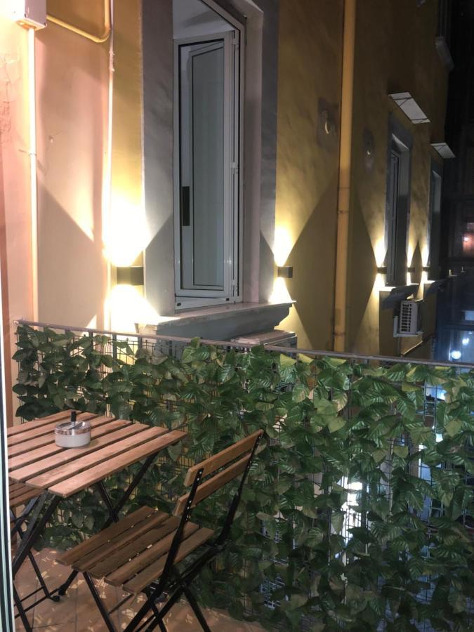 Nsh Apparthotel, Napoli Centro Экстерьер фото
