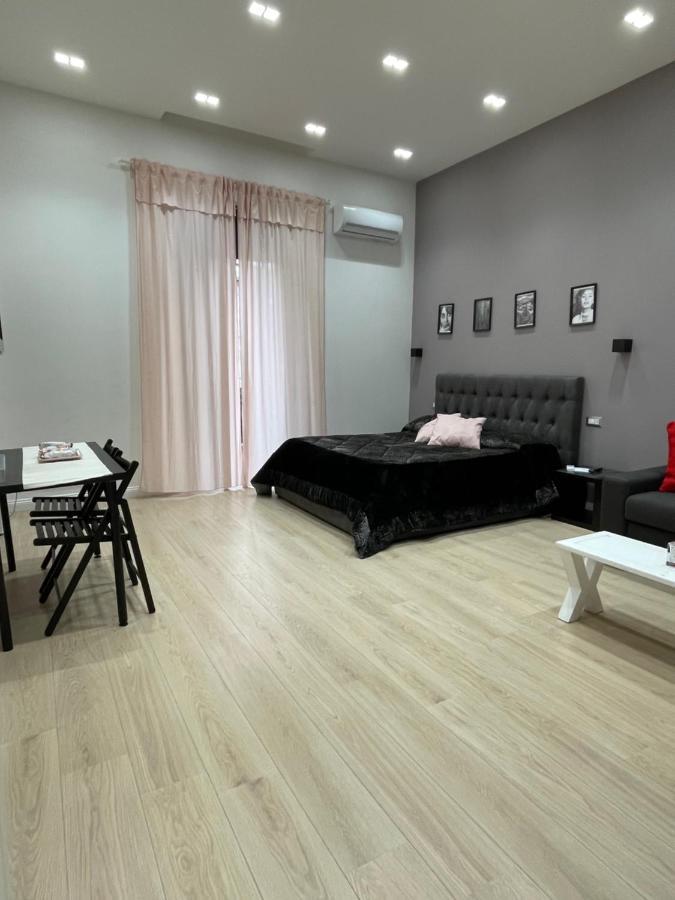 Nsh Apparthotel, Napoli Centro Экстерьер фото