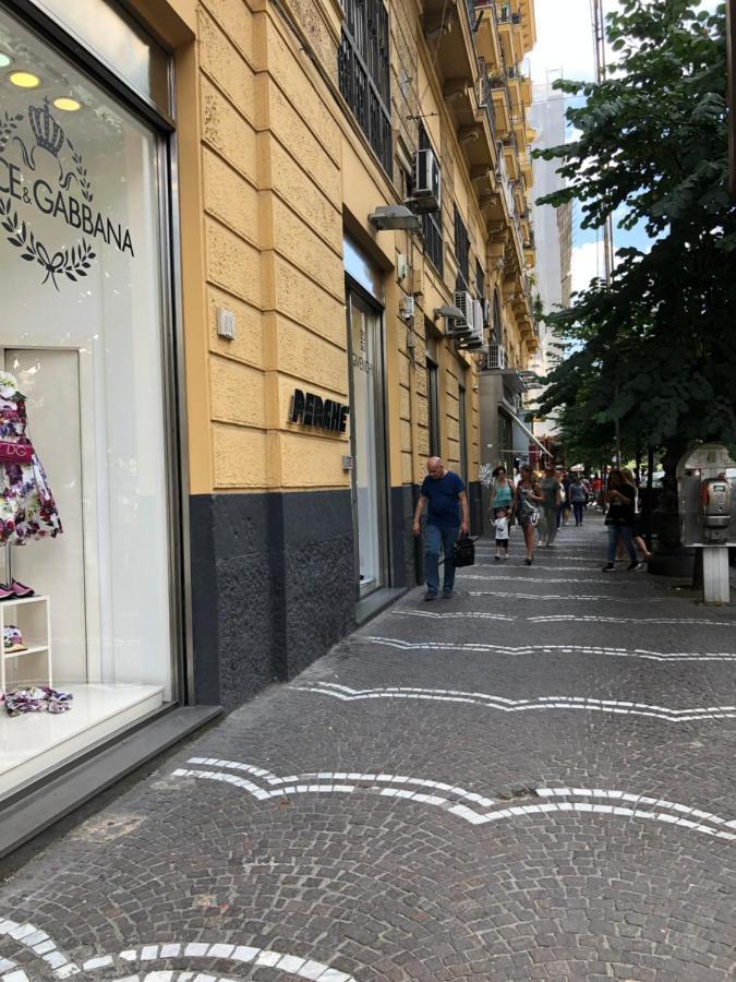 Nsh Apparthotel, Napoli Centro Экстерьер фото