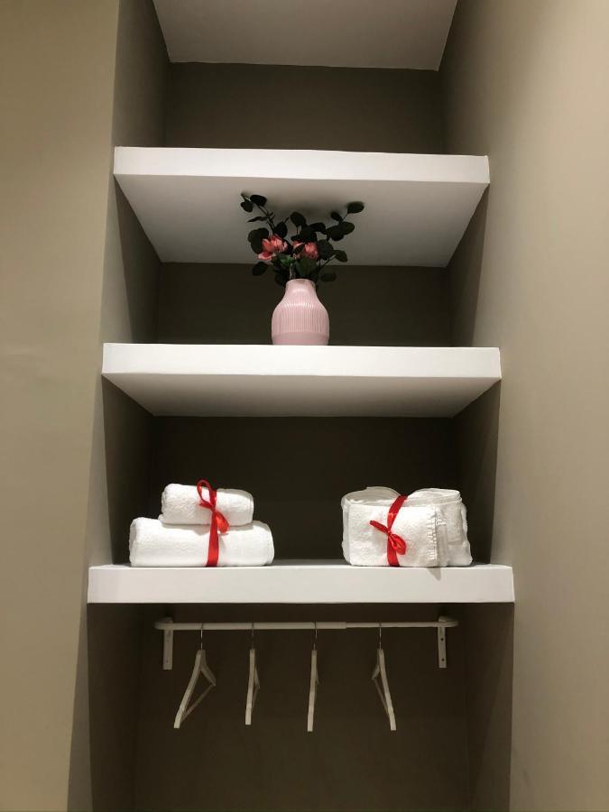 Nsh Apparthotel, Napoli Centro Экстерьер фото